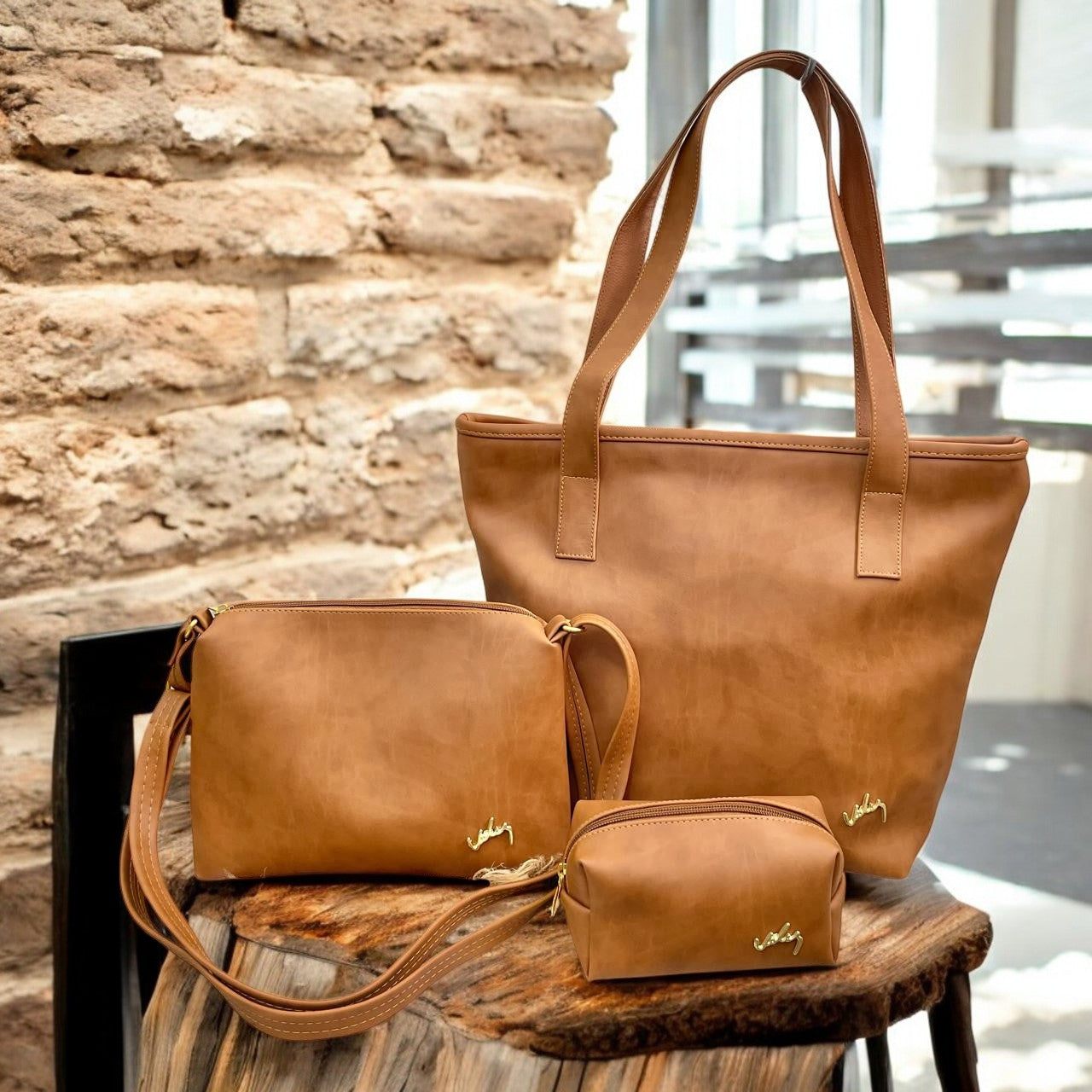👜 Trío Bolsos en Cuero Forever 👜 + Guia Gratis para Cuidar tus Productos en Cuero