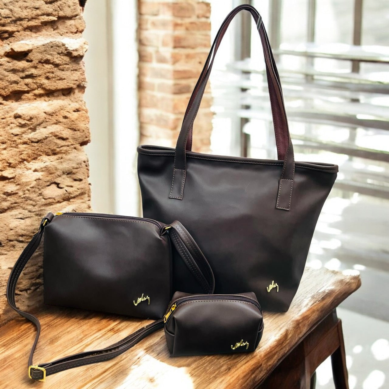 👜 Trío Bolsos en Cuero Forever 👜 + Guia Gratis para Cuidar tus Productos en Cuero